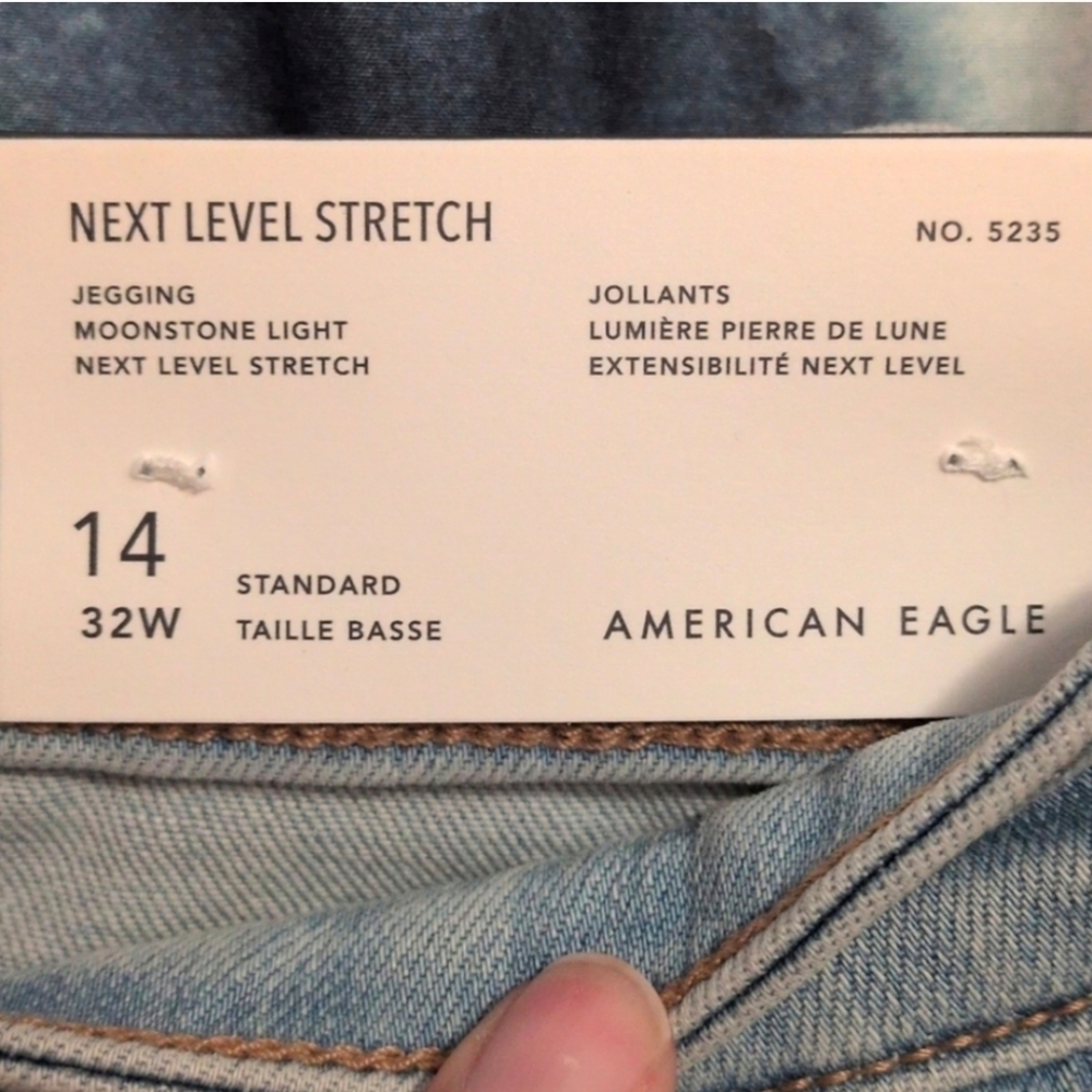 SOLD - NEW American Eagle Ripped Jegging Jeans Sz 14 Light Wash NWT - Picture 5 of 5